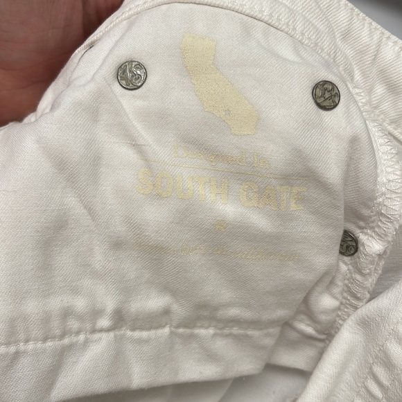 AG Jeans Adriano Goldschmeid White Jeans. - Picture 9 of 11